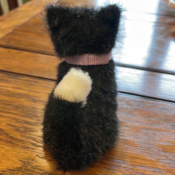 American Girl Cat Licorice (Retired) - Picture 3 of 6